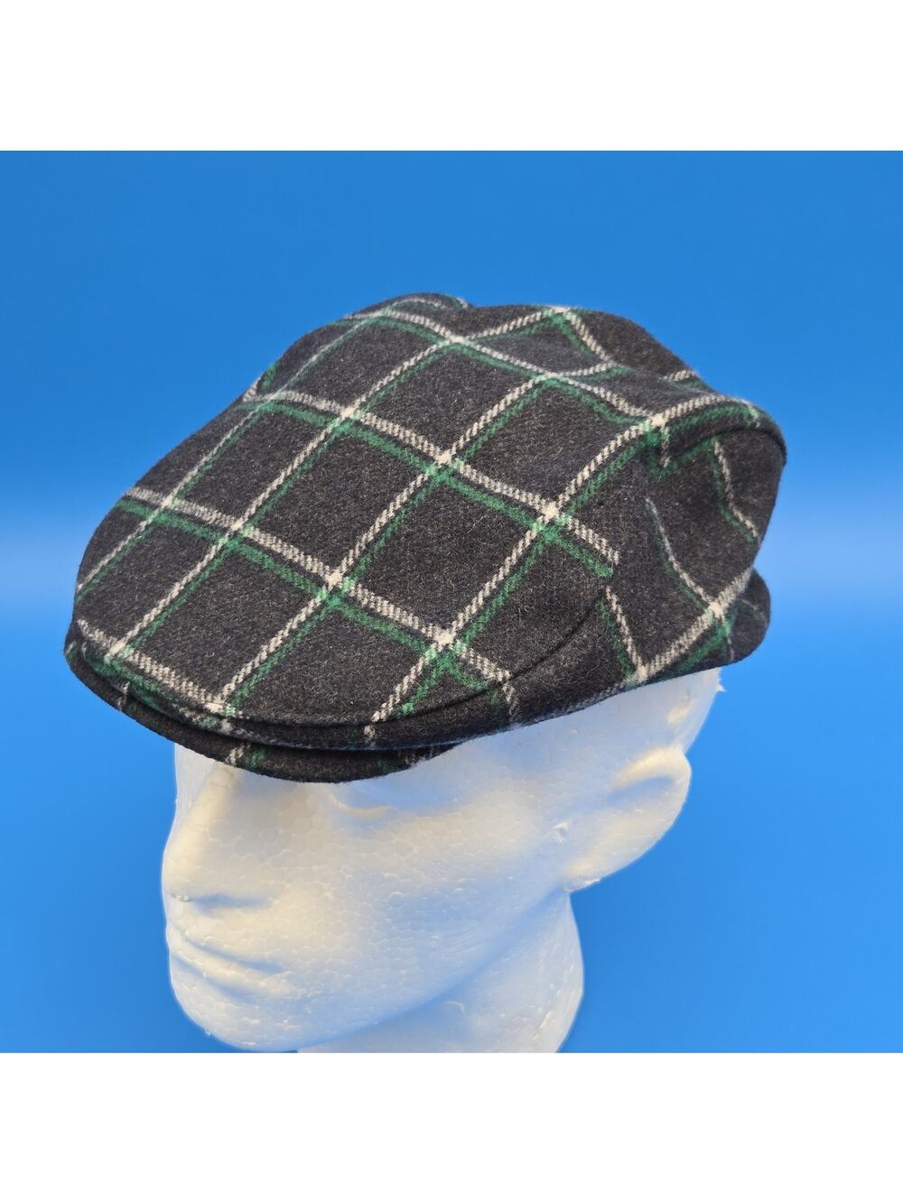 Boston Scally Co The Eire Flat Cap Hat XL Black Green Plaid Shamrock Irish